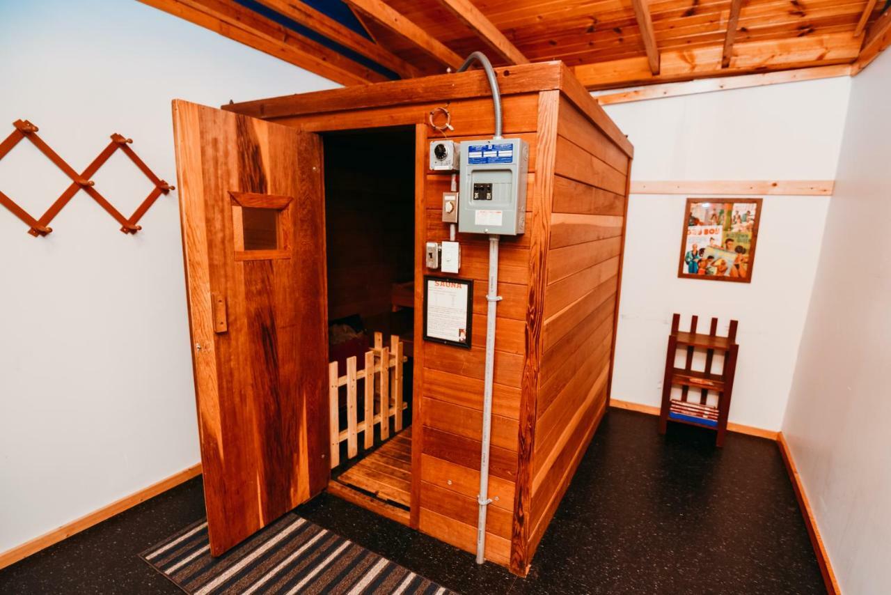 Rainbow Mountain Resort - Lgbtq Friendly Восток Страудсберг Экстерьер фото