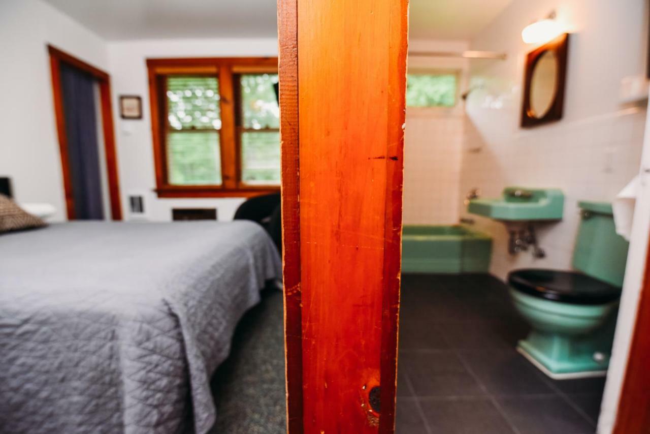 Rainbow Mountain Resort - Lgbtq Friendly Восток Страудсберг Экстерьер фото